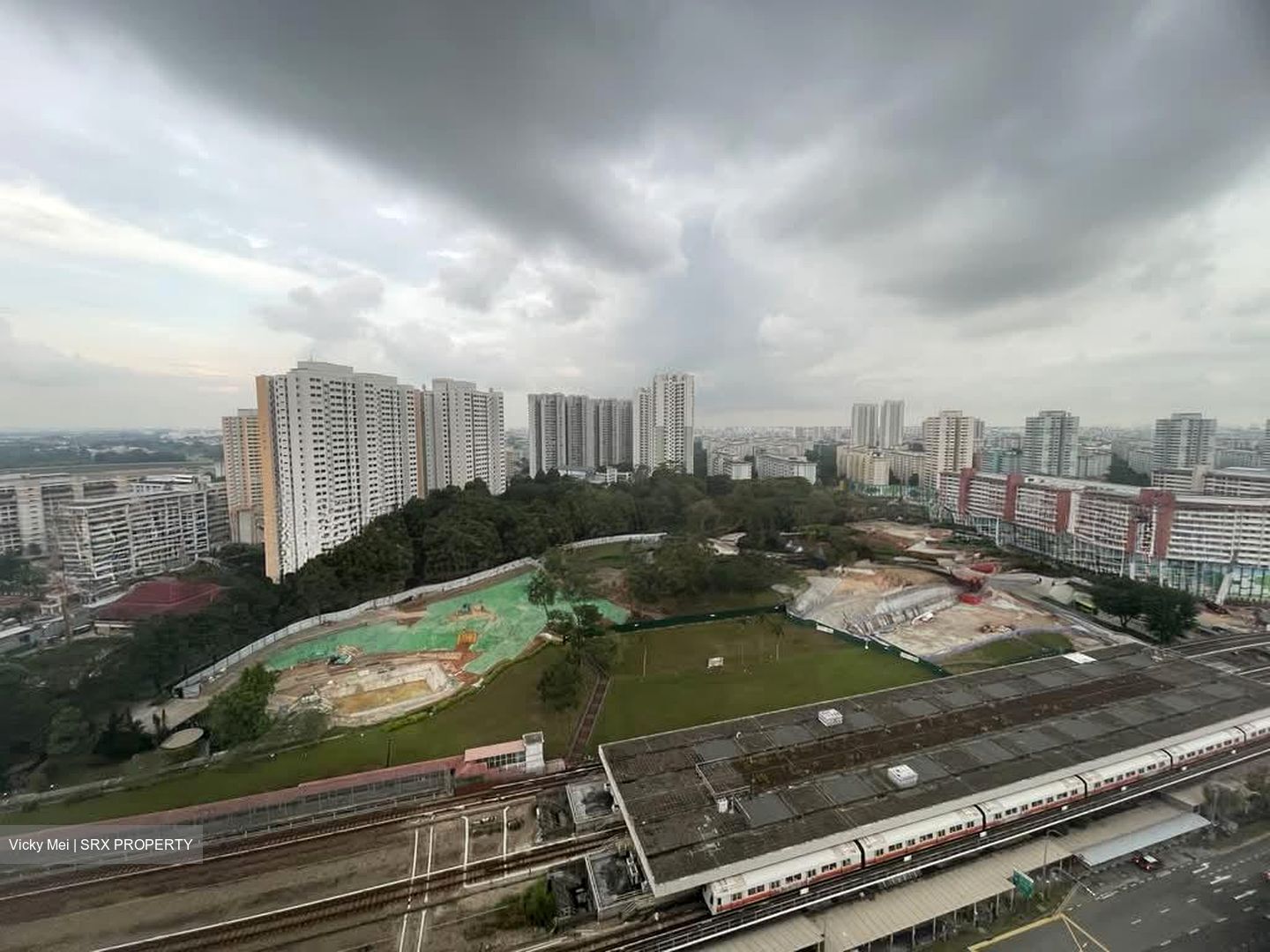 Centro Residences (D20), Condominium #568105601